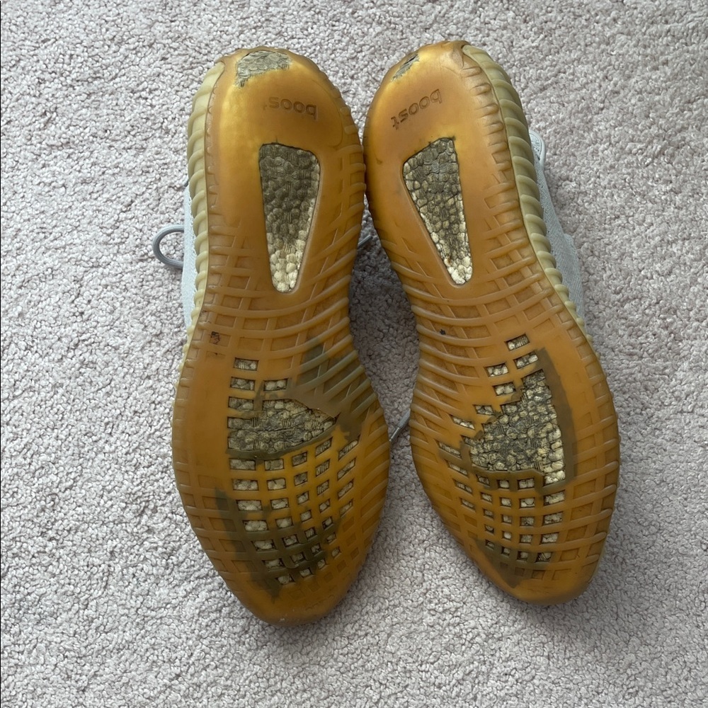 ADIDAS YEEZY Boost 350 Bone - Picture 4 of 10